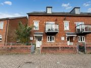 4 bedroom end of terrace house for sale