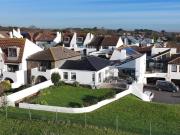 4 bedroom end of terrace house for sale