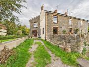 4 bedroom end of terrace house for sale