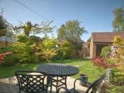 4 bedroom end of terrace house for sale