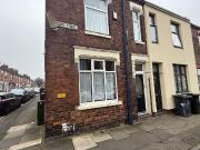 4 bedroom end of terrace house for sale