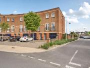 4 bedroom end of terrace house for sale