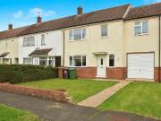 4 bedroom end of terrace house for sale