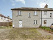 4 bedroom end of terrace house for sale