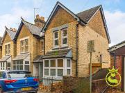 4 bedroom end of terrace house for sale