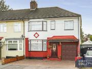 4 bedroom end of terrace house for sale