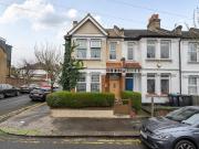 4 bedroom end of terrace house for sale