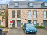 4 bedroom end of terrace house for sale