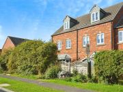 4 bedroom end of terrace house for sale