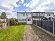4 bedroom end of terrace house for sale