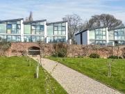 4 bedroom end of terrace house for sale
