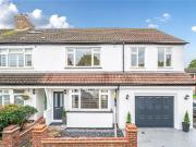 4 bedroom end of terrace house for sale