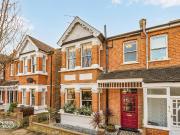 4 bedroom end of terrace house for sale