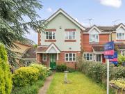4 bedroom end of terrace house for sale