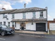 4 bedroom end of terrace house for sale