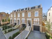 4 bedroom end of terrace house for sale