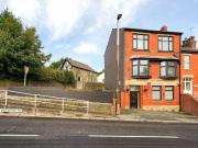 4 bedroom end of terrace house for sale