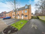 4 bedroom end of terrace house for sale