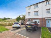 4 bedroom end of terrace house for sale