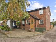 4 bedroom end of terrace house for sale