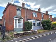 4 bedroom end of terrace house for sale