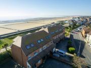 4 bedroom end of terrace house for sale