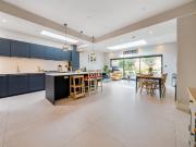 4 bedroom end of terrace house for sale