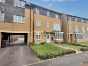 4 bedroom end of terrace house for sale