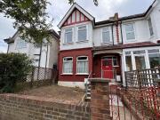 4 bedroom end of terrace house for sale