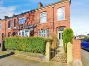 4 bedroom end of terrace house for sale