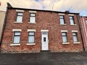 4 bedroom end of terrace house for sale