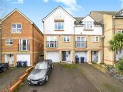 4 bedroom end of terrace house for sale