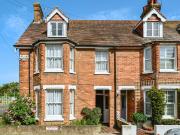 4 bedroom end of terrace house for sale