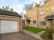 4 bedroom end of terrace house for sale