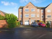 4 bedroom end of terrace house for sale