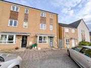 4 bedroom end of terrace house for sale