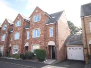 4 bedroom end of terrace house for sale