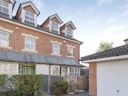 4 bedroom end of terrace house for sale