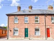 4 bedroom end of terrace house for sale