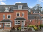 4 bedroom end of terrace house for sale