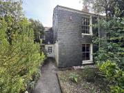 4 bedroom end of terrace house for sale