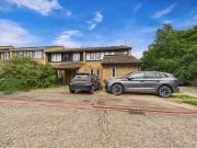 4 bedroom end of terrace house for sale in Beckingham,...