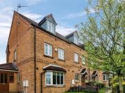 4 Bedroom End Of Terrace House For Sale In Bramley