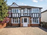 4 bedroom end of terrace house for sale in Cardinal...