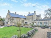 4 Bedroom End Of Terrace House For Sale In Cheltenham,...