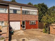 4 bedroom end of terrace house for sale in Contessa...