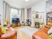 4 bedroom end of terrace house for sale in Courtenay...