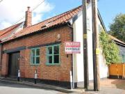 4 bedroom end of terrace house for sale in Crown Street...