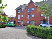 4 bedroom end of terrace house for sale in Fullers...