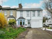 4 Bedroom End Of Terrace House For Sale In Hemel...